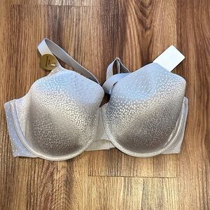 Wacoal Back Appeal minimizer bra